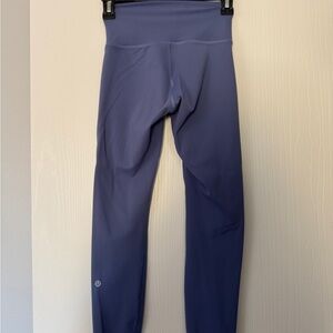 Lululemon Women’s Blue and Purple Leggings